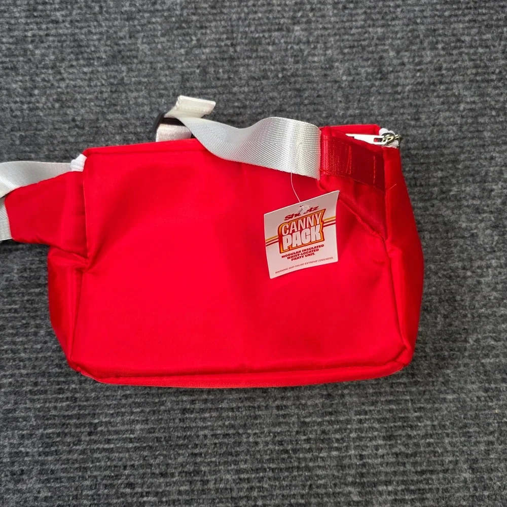 Sheetz Canny Pack Insulated Fanny Pack Waist Bag Red Retro Striped Zipper NWT